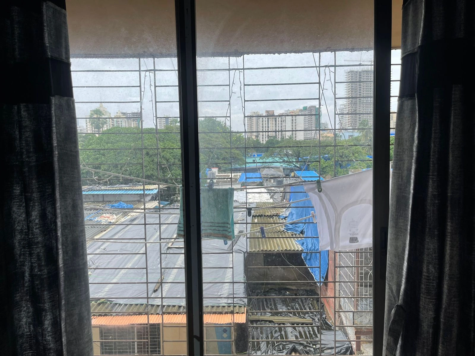 2 BHK Flat for Sale in SETHIA SEA VIEW, Goregaon West